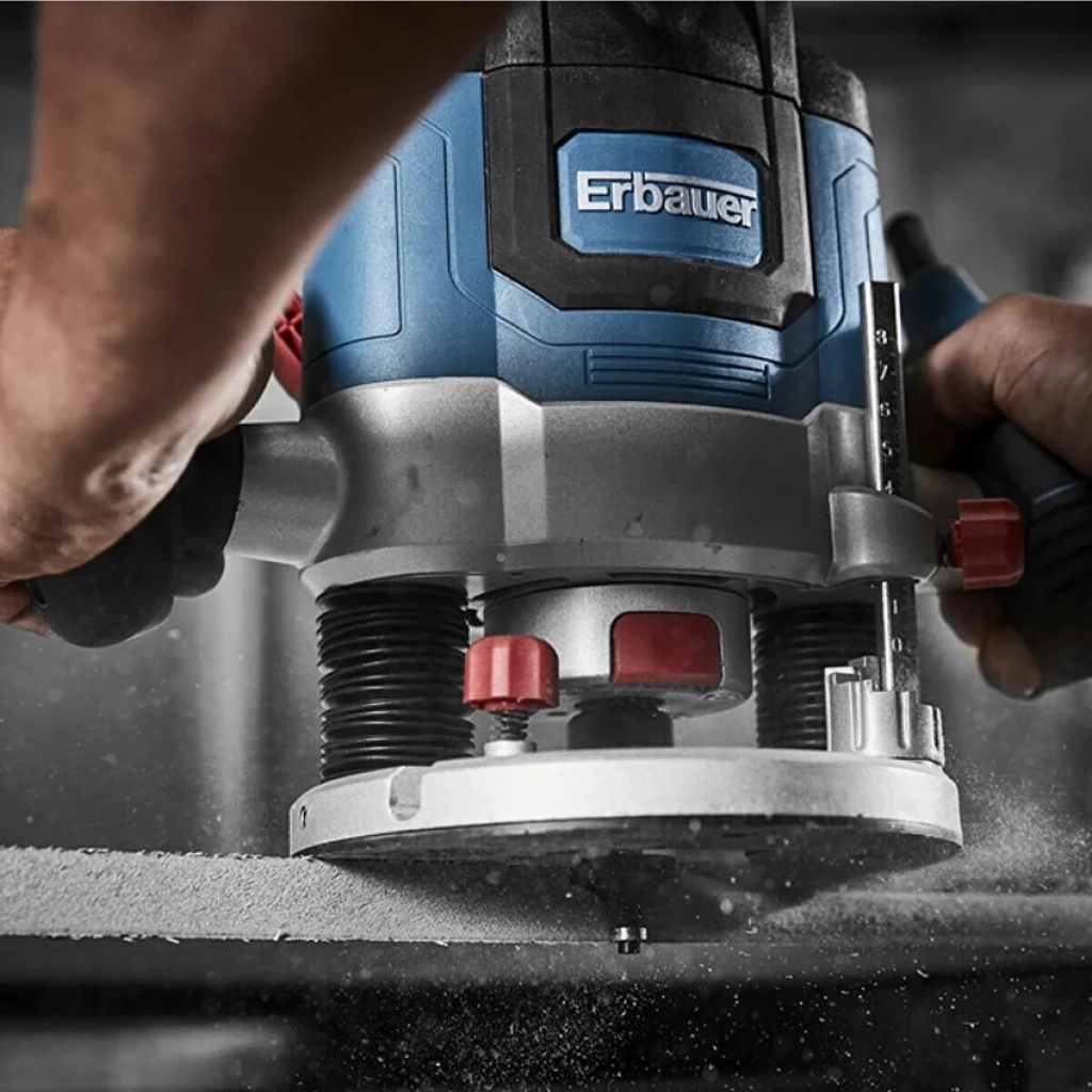 Erbauer Freze Makinası 6-8-12 mm ER2100   2100 W