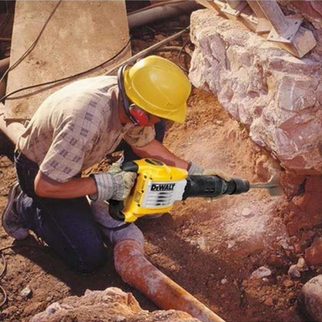 Dewalt D25899K 1500W 5-25J  Ağır Hizmet Tipi Sds-Max 10 kg Kırıcı