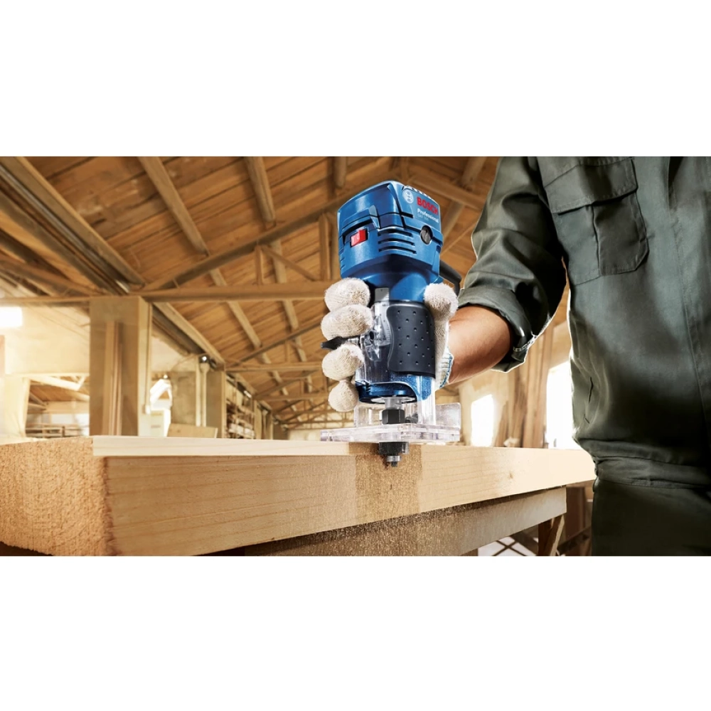 BOSCH GKF 550  ÇOK AMAÇLI FREZE