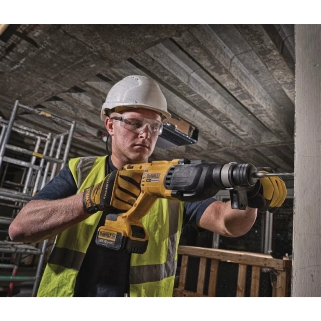 DCH133M1 Akülü Kırıcı Delici Matkap 18 Volt 4.0 Ah(Tek Akü)