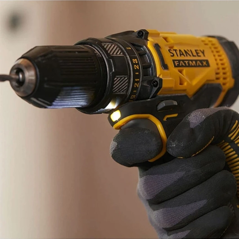 Stanley SCD700D2K 18V 2.0Ah Li-Ion Akülü Matkap Yüksek Tork ve Ergonomik Tasarım